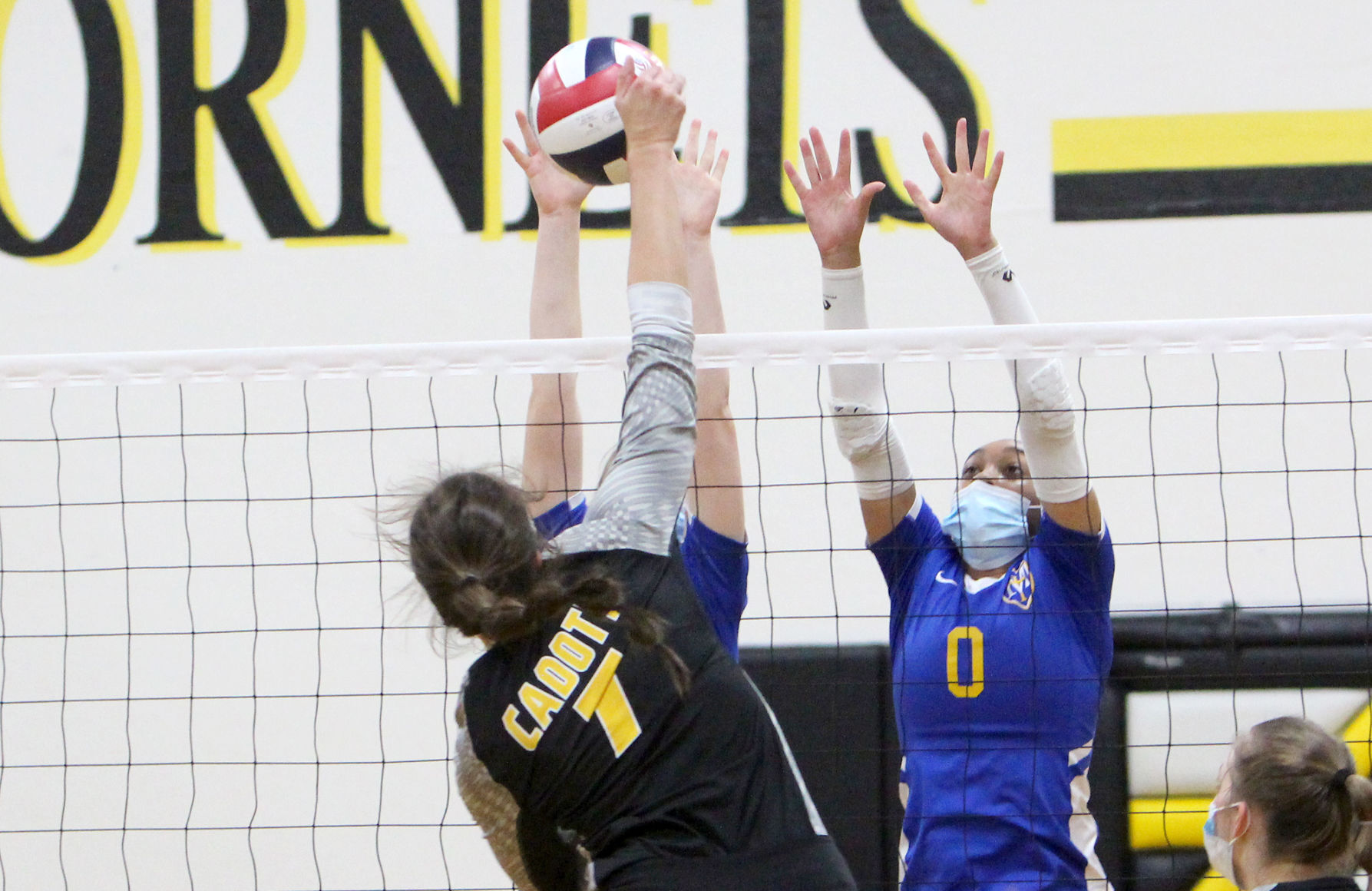 McDonell at Cadott volleyball 10-8-20
